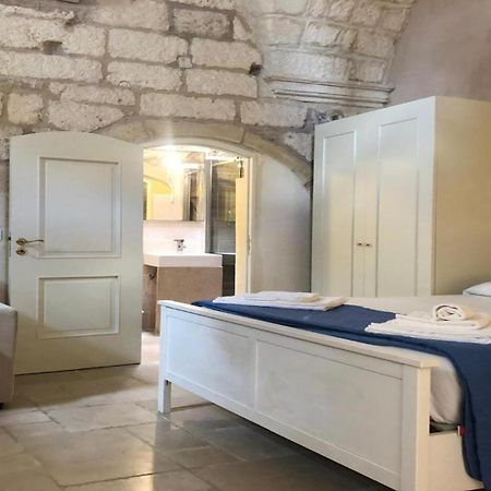 Odegos Monolocali Vico Sant'Antonio Villa Карпиняно Салентино Екстериор снимка