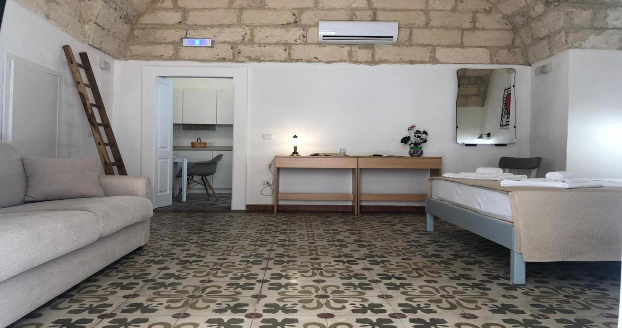 Odegos Monolocali Vico Sant'Antonio Villa Карпиняно Салентино Екстериор снимка