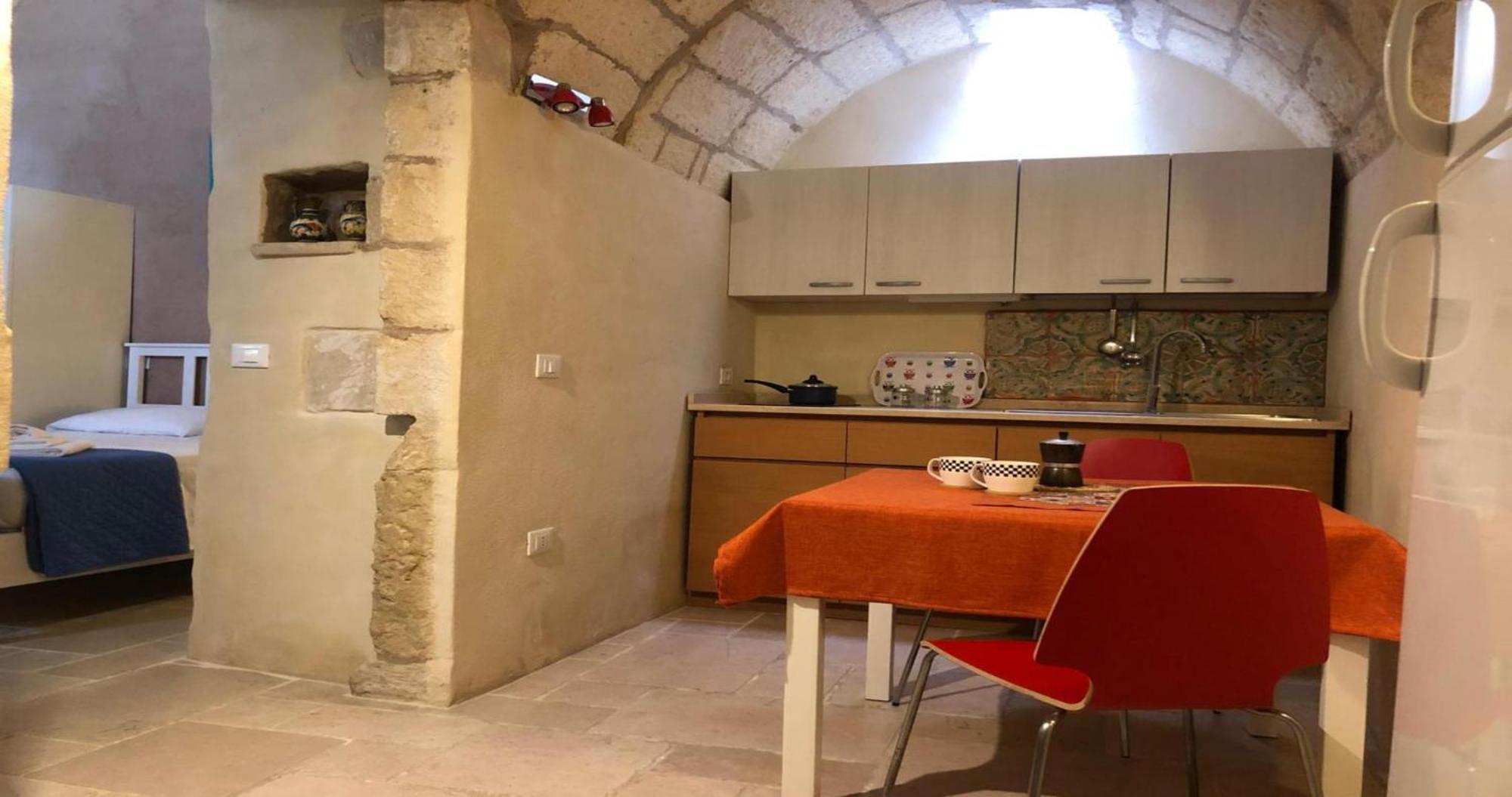 Odegos Monolocali Vico Sant'Antonio Villa Карпиняно Салентино Екстериор снимка